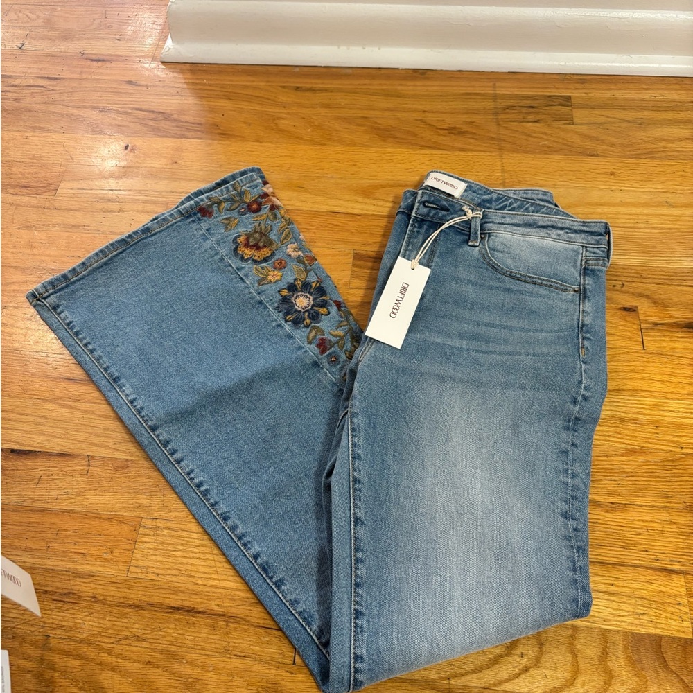 Blue Jeans with Floral Embroidery